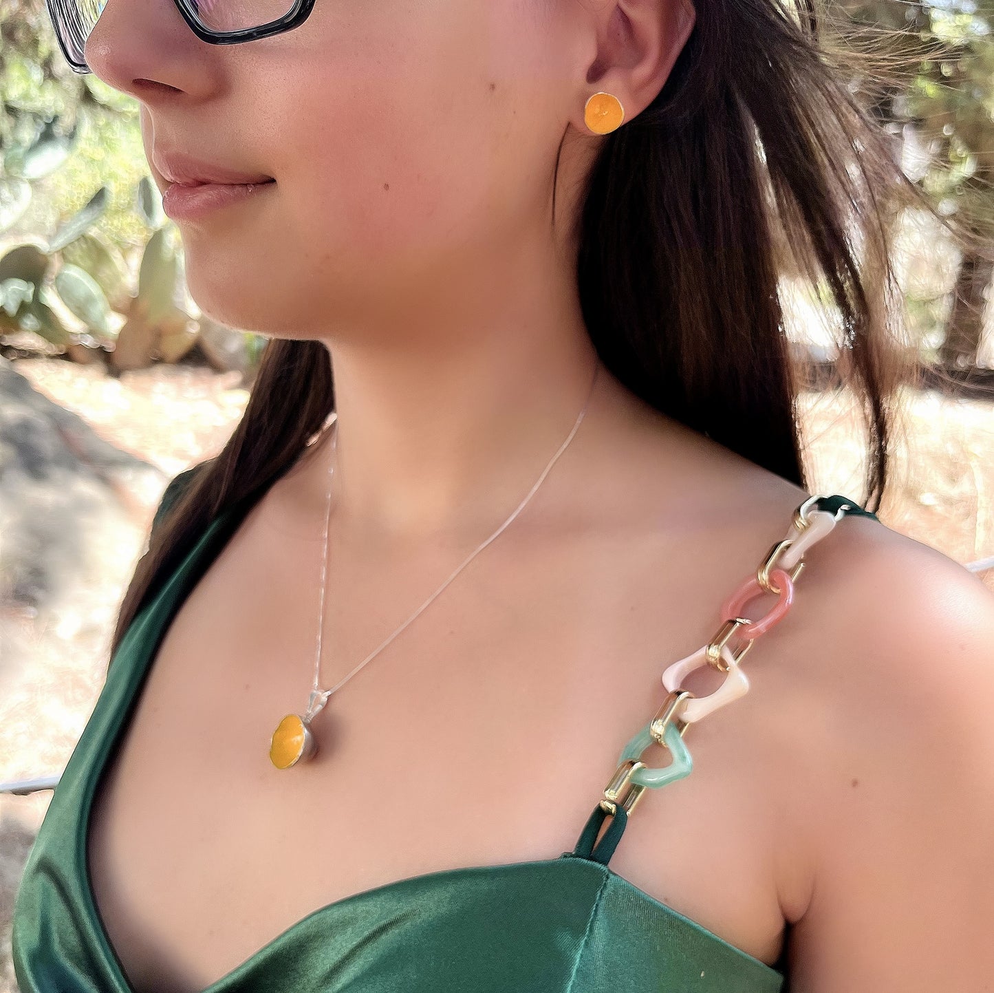 Collanina "Crateri" gialla