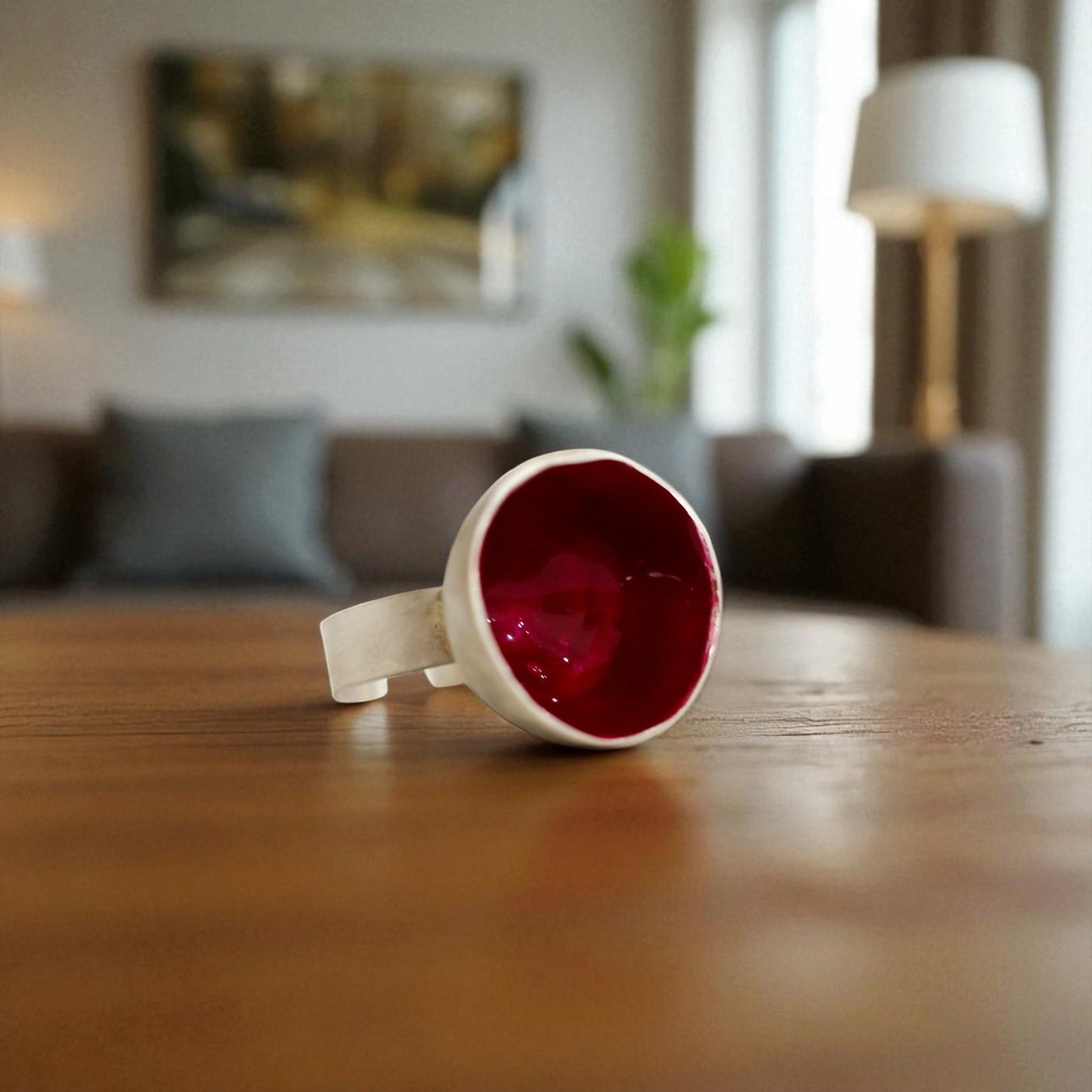 Large red "Crateri" ring