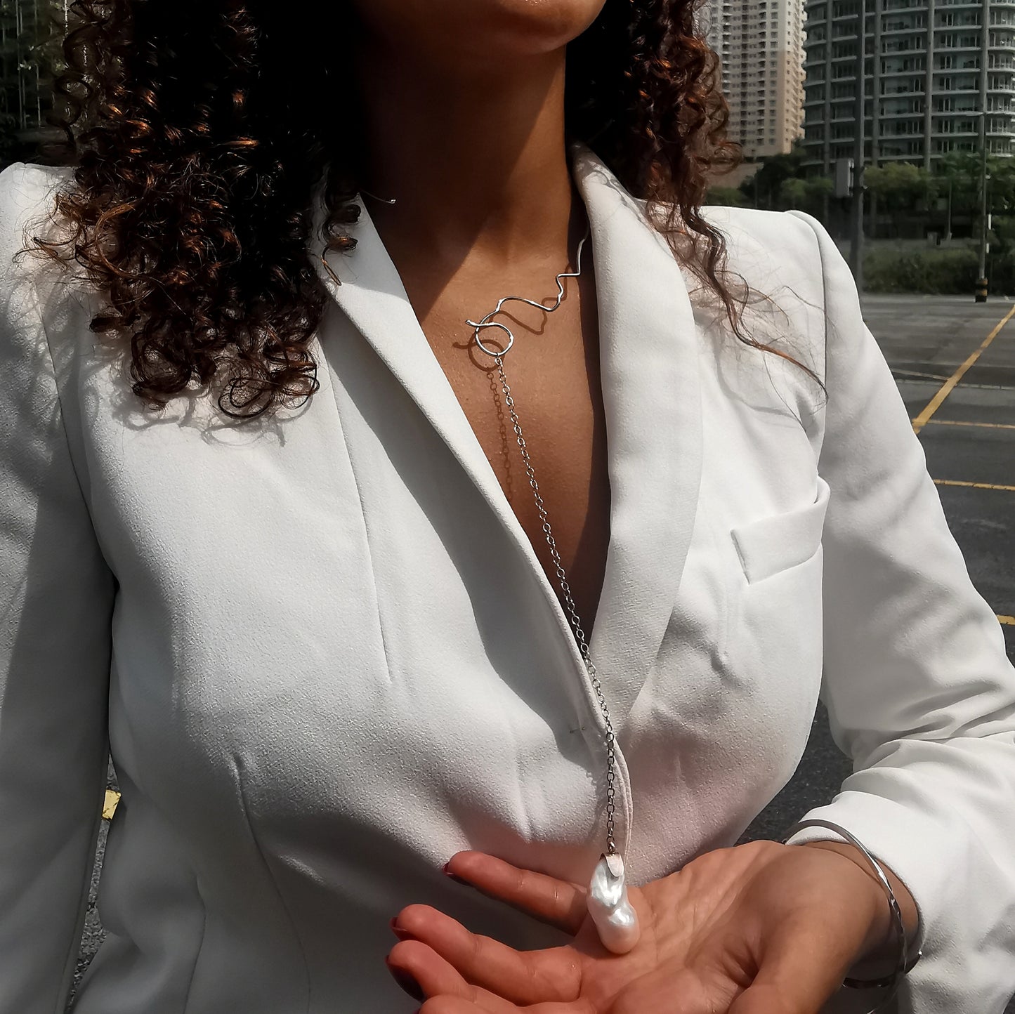 Collana "Profilo con perla"