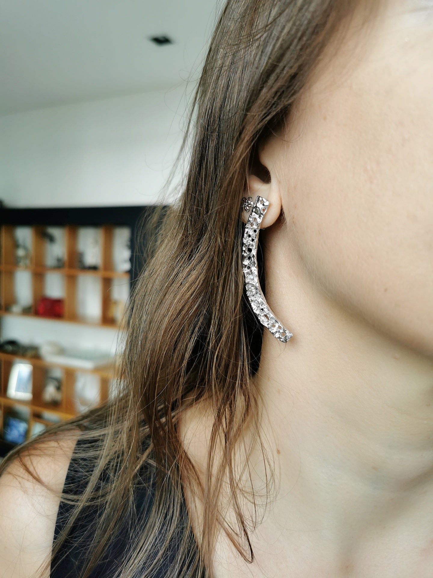 Boucles d'oreilles pendantes "Mezzaluna", "Collection Barocco"
