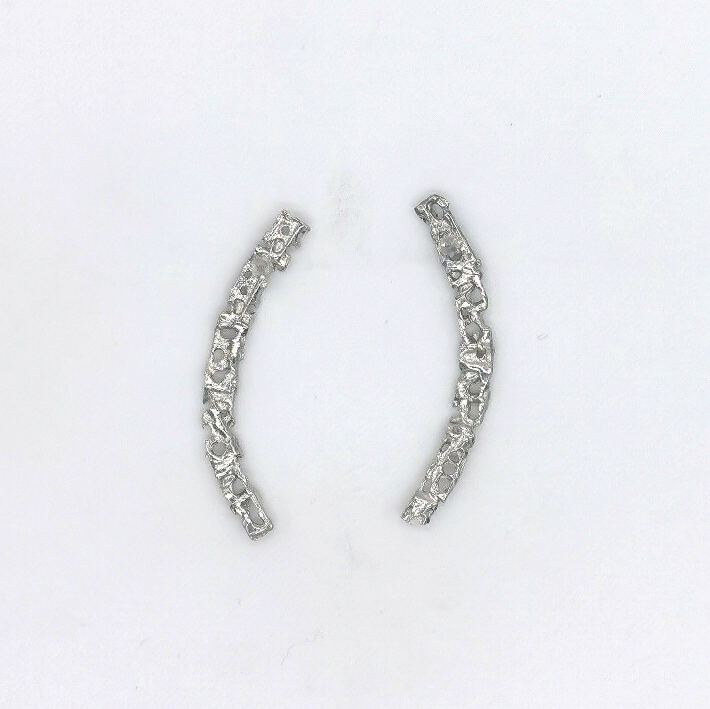 Boucles d'oreilles pendantes "Mezzaluna", "Collection Barocco"
