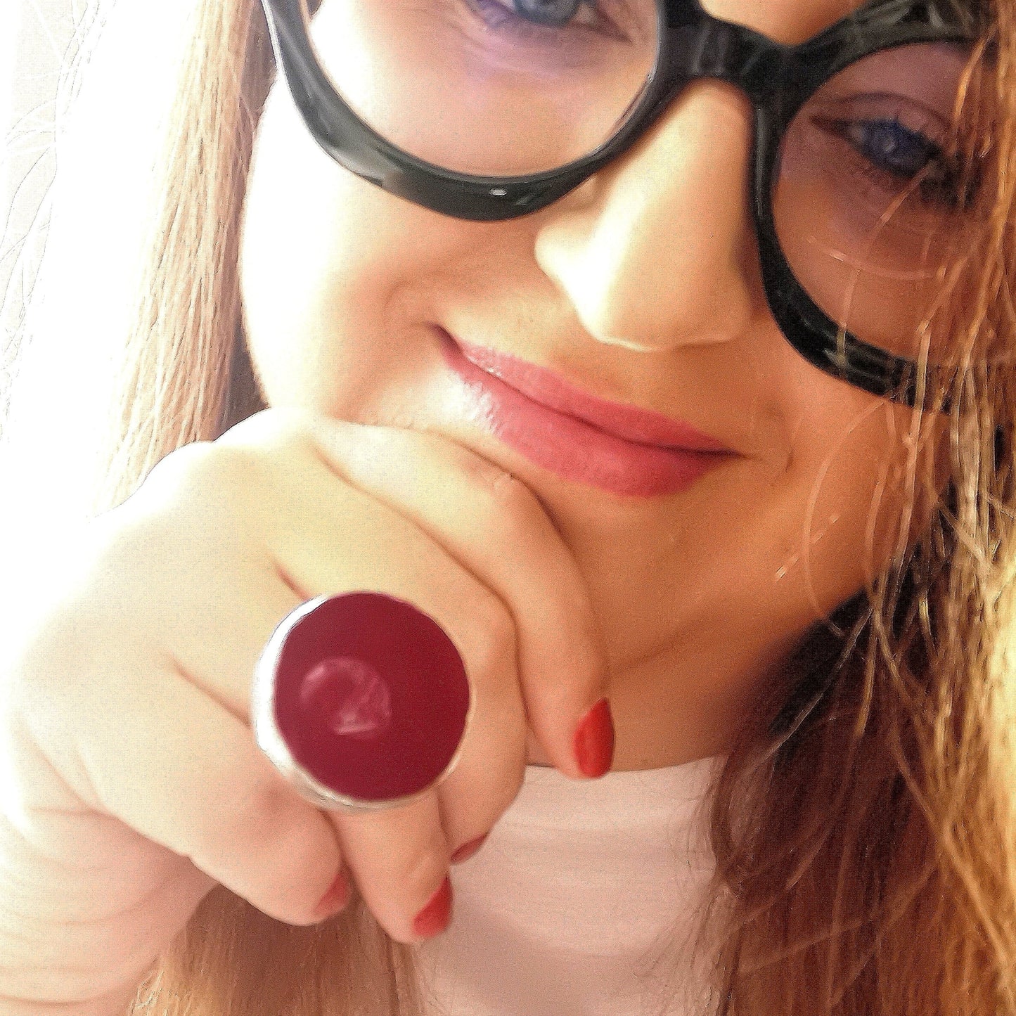 Large red "Crateri" ring