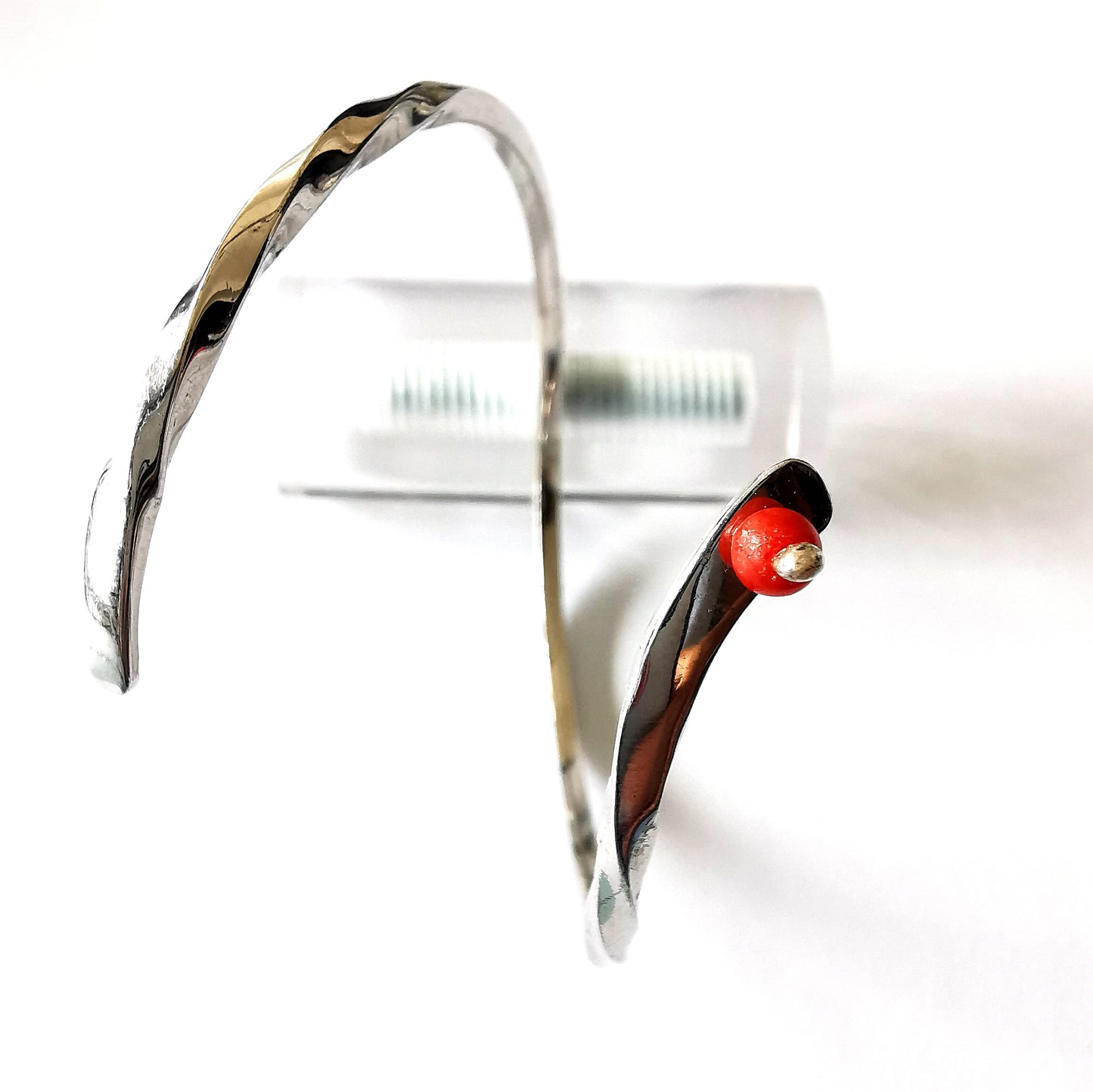 "My way" bracelet with coral