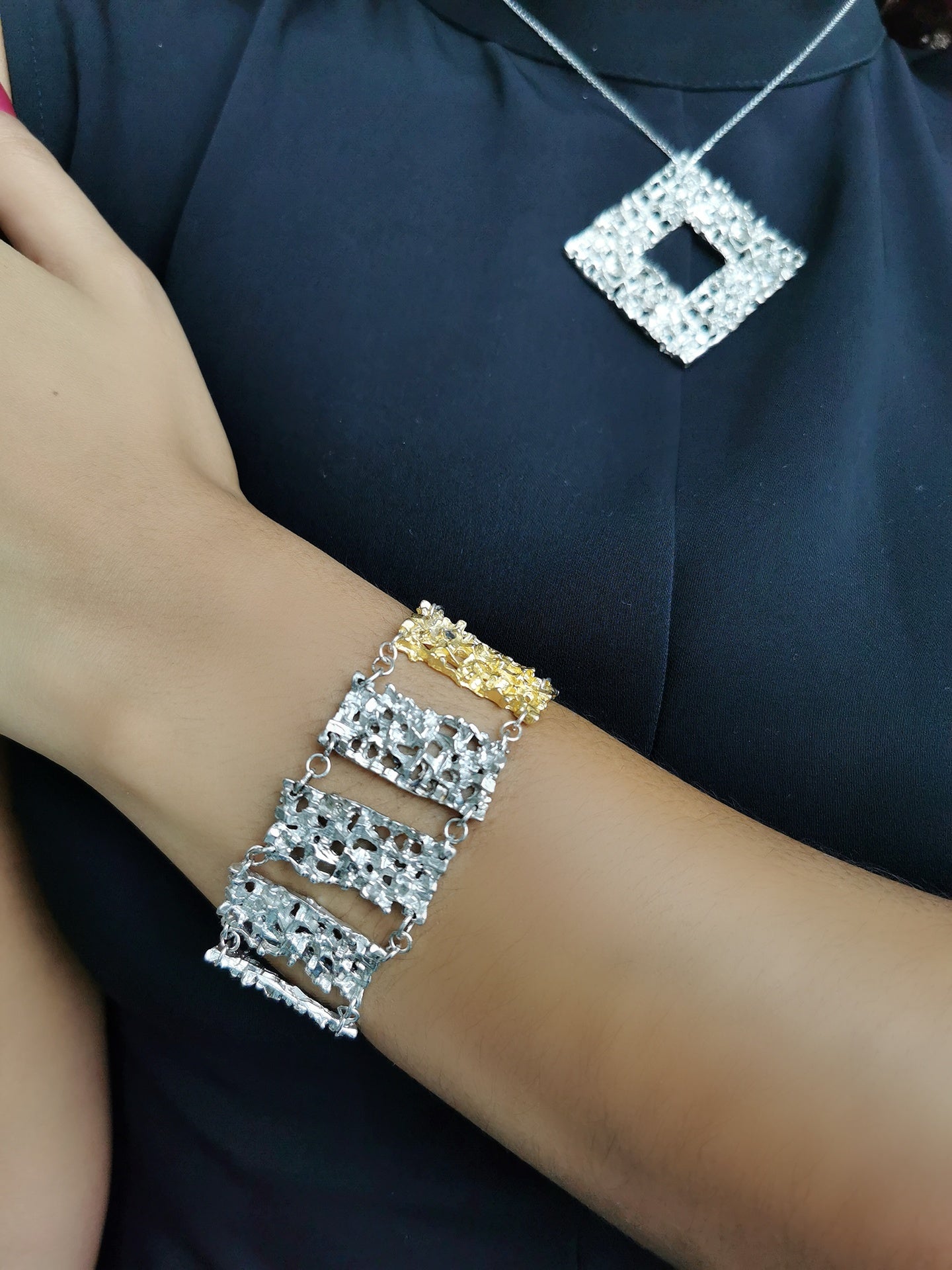 Bracciale piatto "Collezione Barocco"