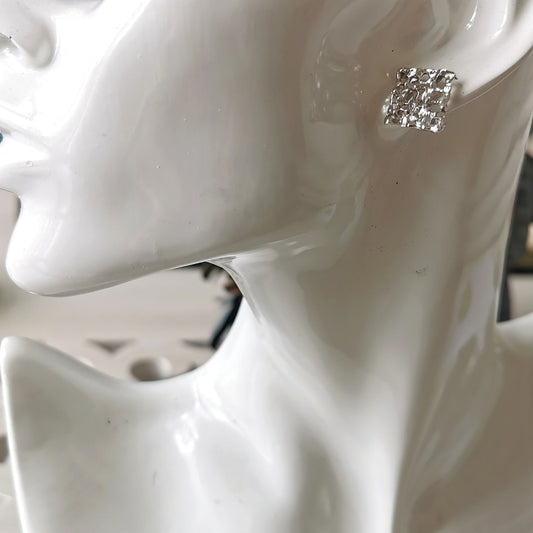 Boucles d'oreilles courtes "Des trous dans mon âme"